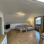 An Der Romantischen Strasse Direkt A3 Und A81 Apartman *