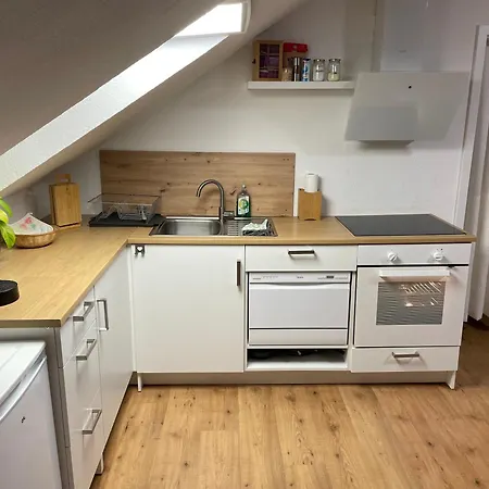 An Der Romantischen Strasse Direkt A3 Und A81 Apartmán Eisingen (Wurzburg)